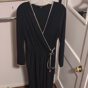 Elegant Black Long-Sleeve Wrap Dress with Contrast Trim